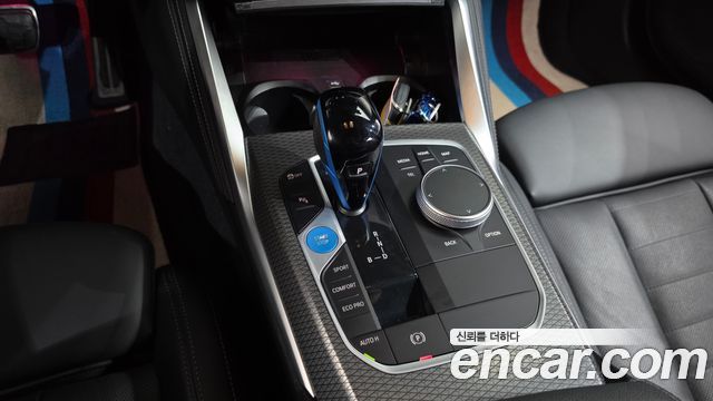 BMW i4 2023 — photo 12