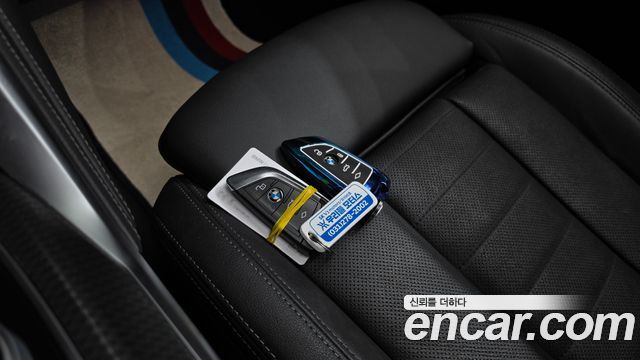 BMW i4 2023 — photo 21
