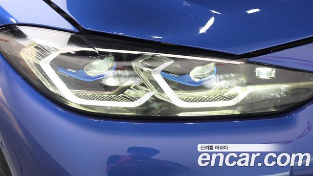 BMW i4 2023 — photo 8