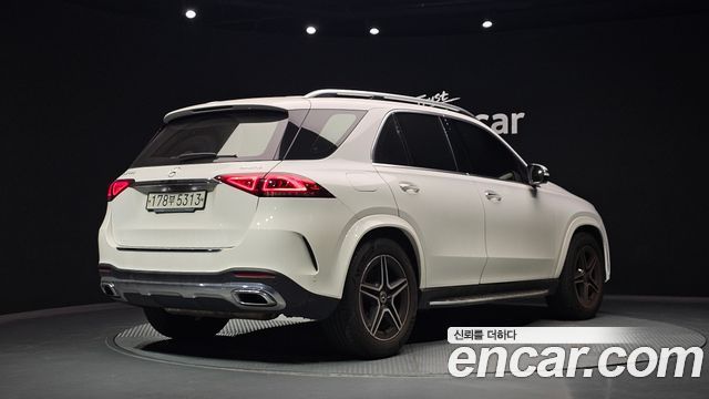 Mercedes-Benz GLE-Class 2019 — photo 2