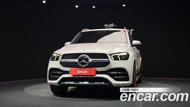 Mercedes-Benz GLE-Class 2019 — photo 3