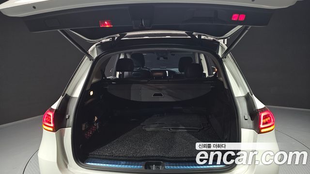 Mercedes-Benz GLE-Class 2019 — photo 23