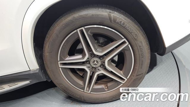 Mercedes-Benz GLE-Class 2019 — photo 7