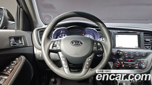 Kia K5 2012 — photo 19