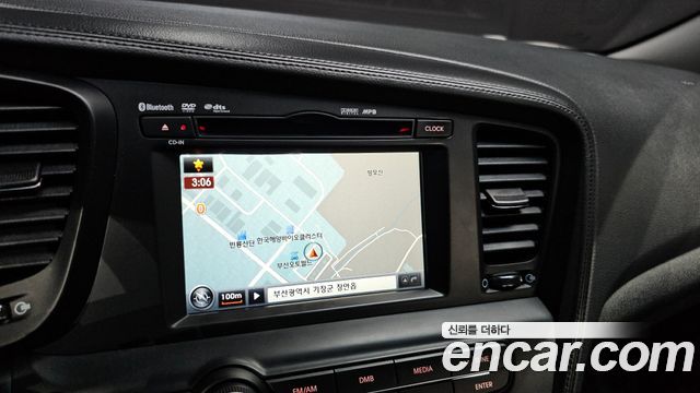 Kia K5 2012 — photo 22