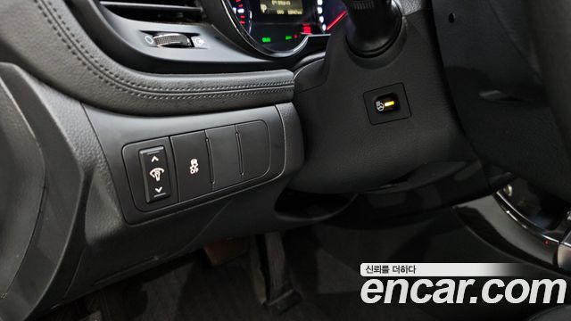 Kia K5 2012 — photo 25