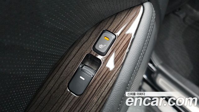 Kia K5 2012 — photo 27