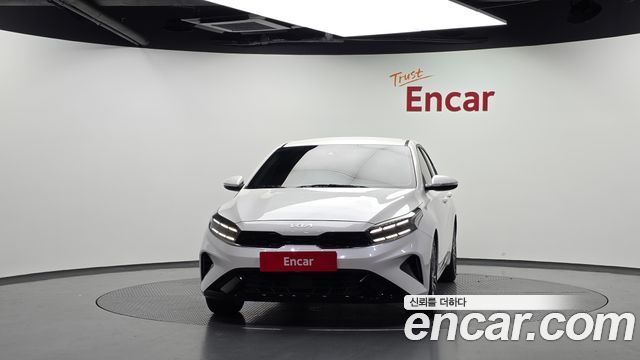 Kia K3 2022 — photo 3