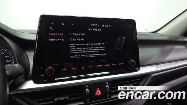 Kia K3 2022 — photo 15