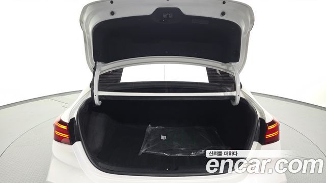Kia K3 2022 — photo 20