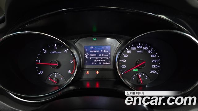Kia Canival 2016 — photo 8