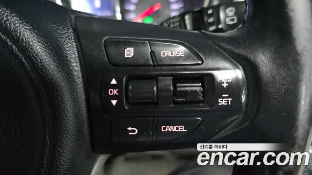 Kia Canival 2016 — photo 18