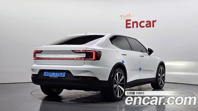 Polestar Polestar 2 2022 — photo 2
