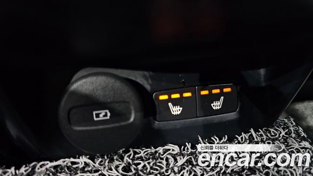 Polestar Polestar 2 2022 — photo 19