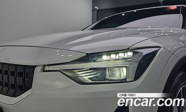Polestar Polestar 2 2022 — photo 8
