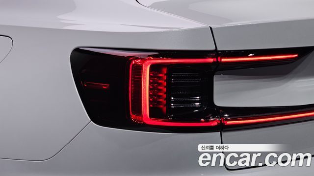 Polestar Polestar 2 2022 — photo 9