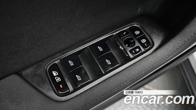 Polestar Polestar 2 2022 — photo 29