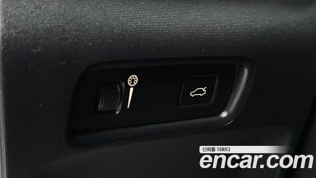 Polestar Polestar 2 2022 — photo 32