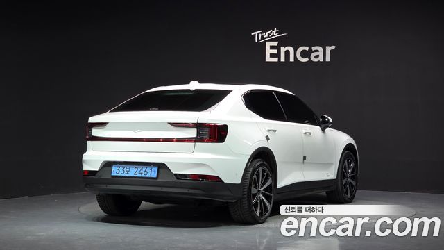Polestar Polestar 2 2022 — photo 2