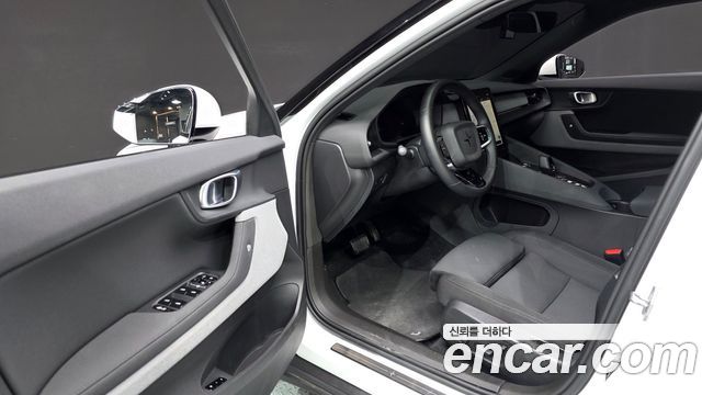 Polestar Polestar 2 2022 — photo 13