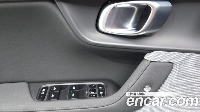 Polestar Polestar 2 2022 — photo 36