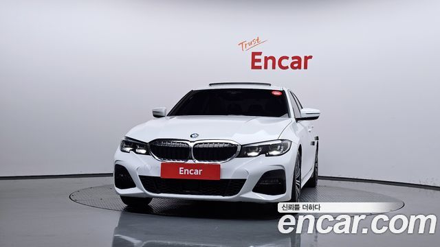BMW 3-Series 2021 — photo 3