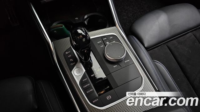 BMW 3-Series 2021 — photo 12