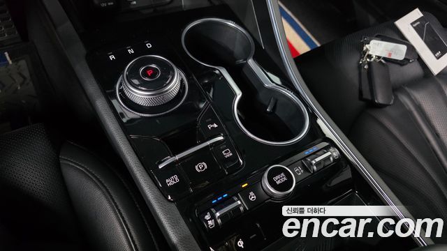 Kia K5 2023 — photo 12