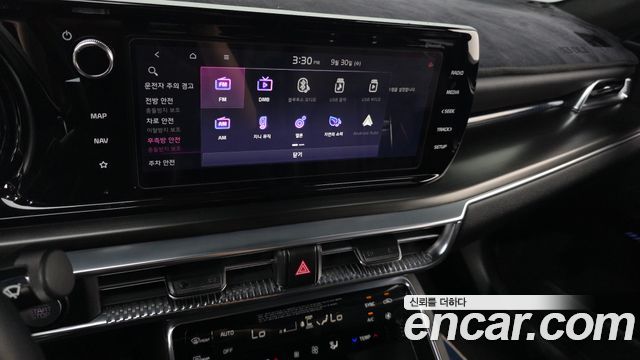 Kia K5 2023 — photo 21