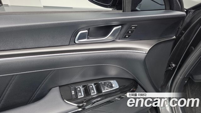 Kia K5 2023 — photo 26