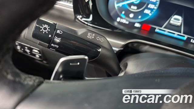 Kia K5 2023 — photo 27