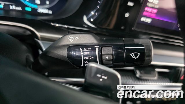 Kia K5 2023 — photo 28