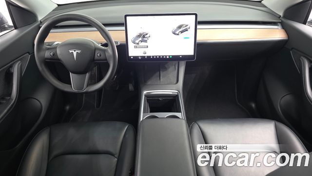 Tesla Model Y 2021 — photo 10