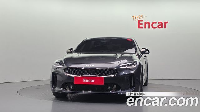 Kia Stinger 2023 — photo 3