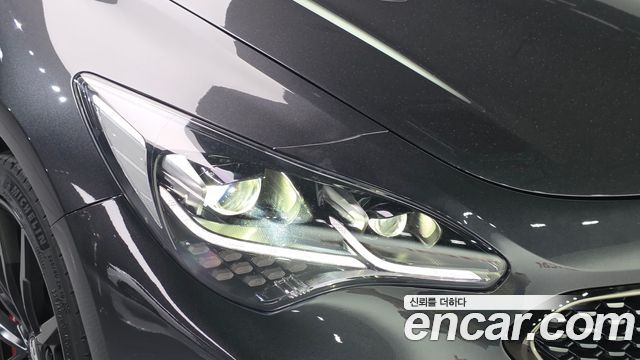 Kia Stinger 2023 — photo 8