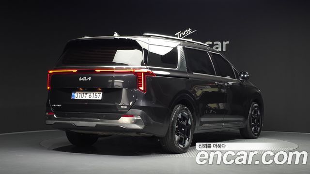 Kia Canival 2024 — photo 2