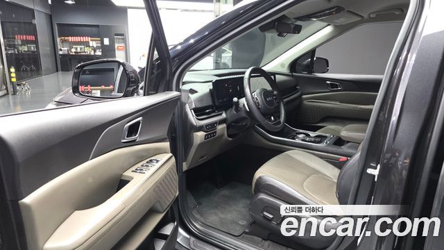 Kia Canival 2024 — photo 13
