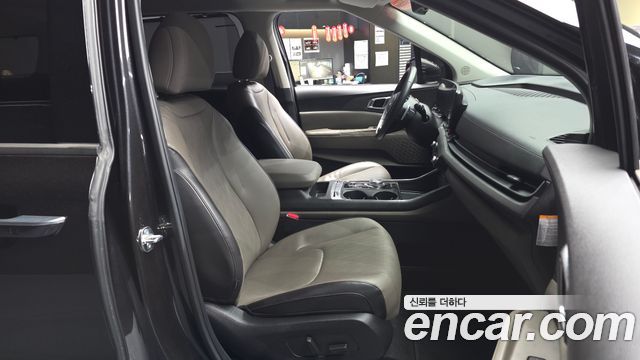 Kia Canival 2024 — photo 17
