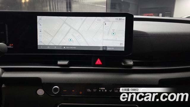 Kia Canival 2024 — photo 20