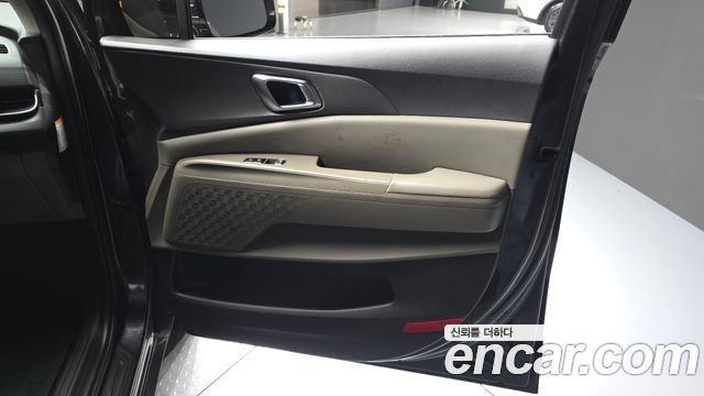 Kia Canival 2024 — photo 14