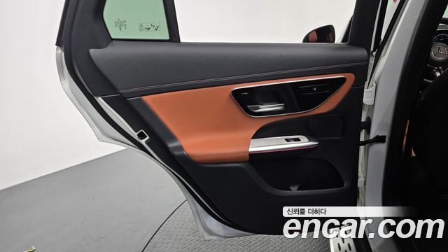 Mercedes-Benz GLC-Class 2023 — photo 15