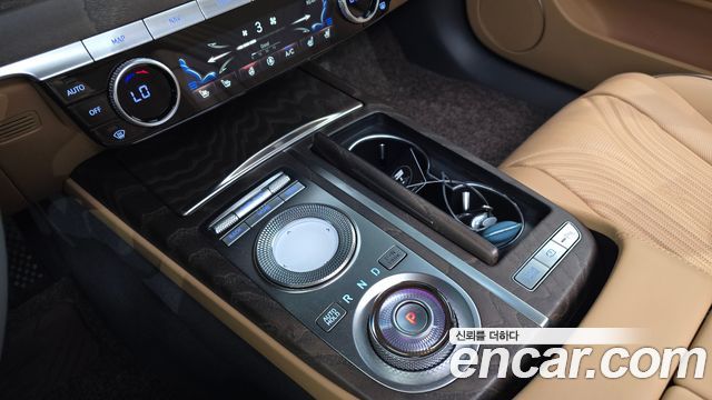 Genesis G80 2022 — photo 12