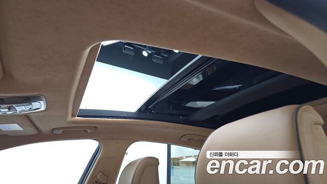 Genesis G80 2022 — photo 24