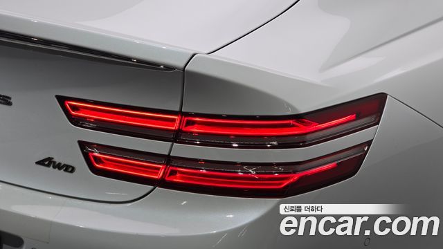 Genesis G80 2022 — photo 9