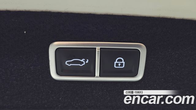 Genesis G80 2022 — photo 35