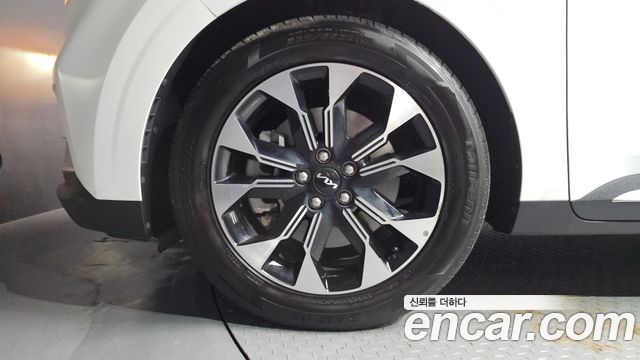 Kia Canival 2022 — photo 5