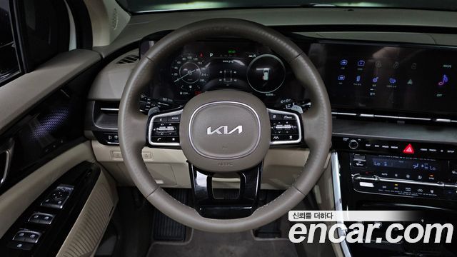 Kia Canival 2022 — photo 18