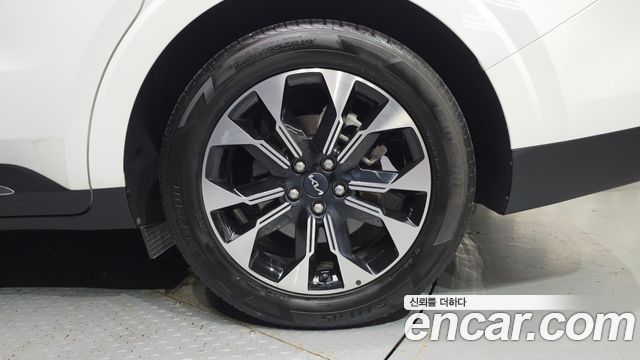 Kia Canival 2022 — photo 7