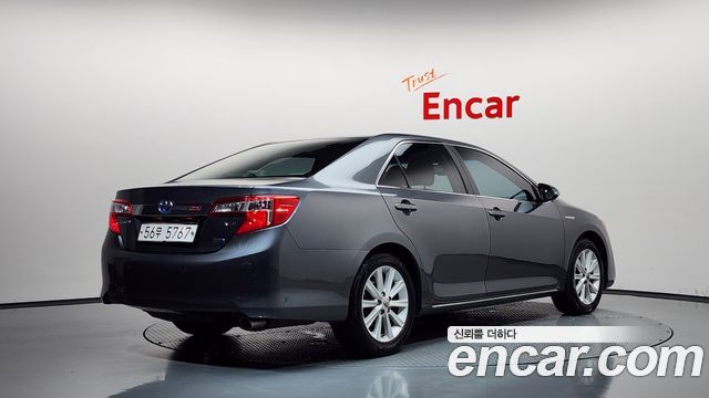 Toyota Camry 2013 — photo 2