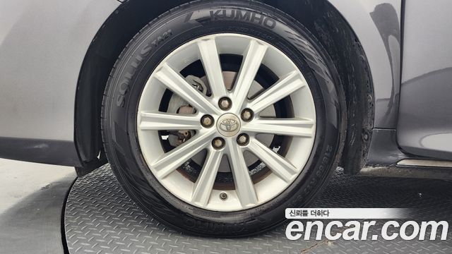 Toyota Camry 2013 — photo 5